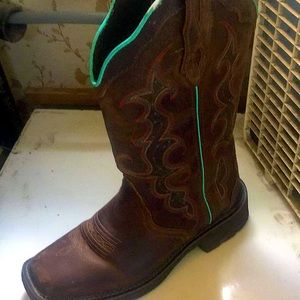 Justin raya boots size 10
